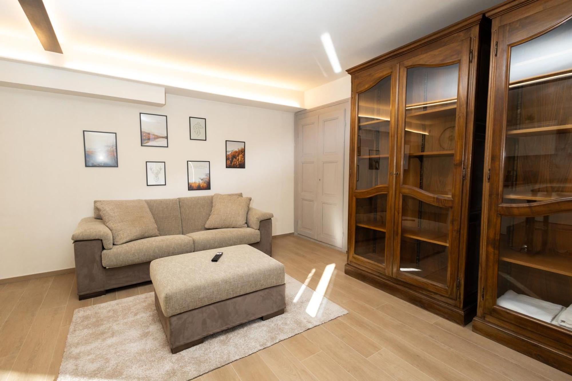 Maison Aubert In Centro Storico Aosta Esterno foto