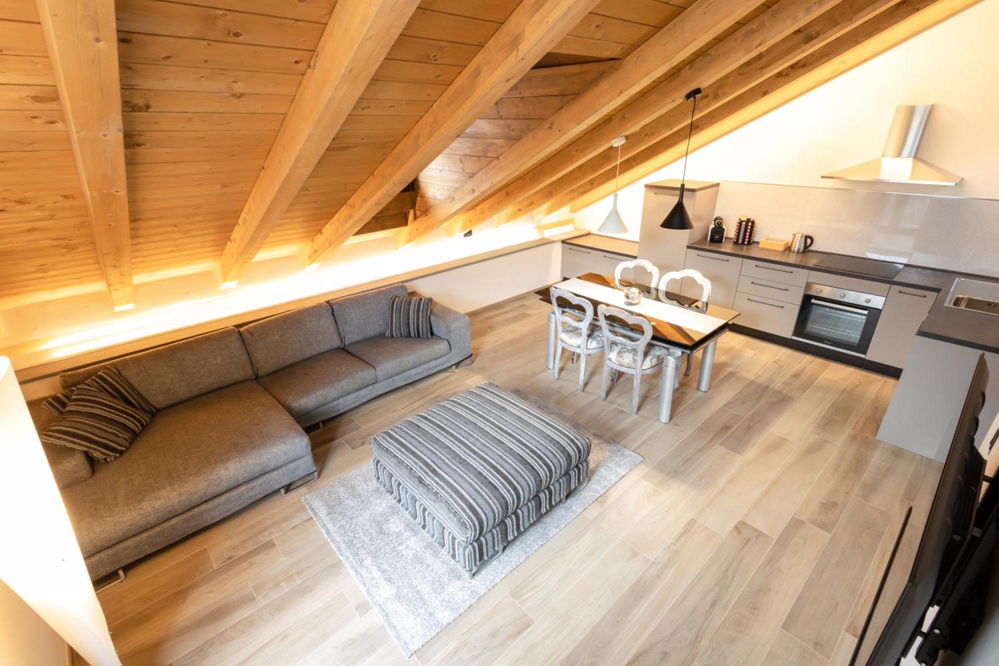 Maison Aubert In Centro Storico Aosta Esterno foto