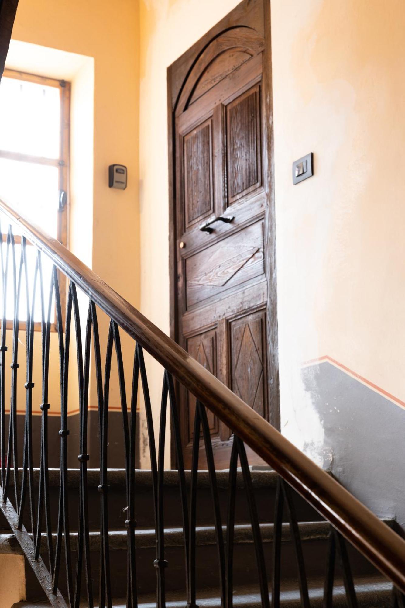 Maison Aubert In Centro Storico Aosta Esterno foto